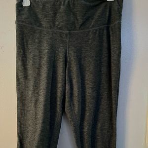 new balance black and grey leggings